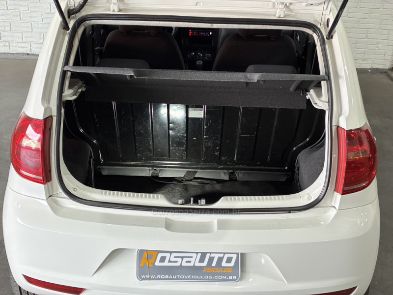 FOX 1.0 MI 8V FLEX 2P MANUAL - 2011 - VENâNCIO AIRES