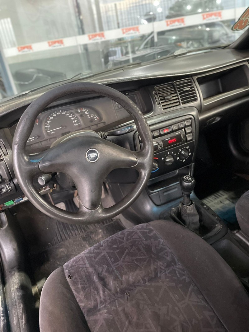 VECTRA 2.2 MPFI GLS 8V GASOLINA 4P MANUAL - 1997 - PORTãO