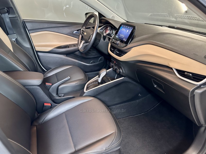 ONIX 1.0	PREMIER II PLUS 12V TURBO FLEX 4P AUTOMÁTICO - 2023 - SAPIRANGA