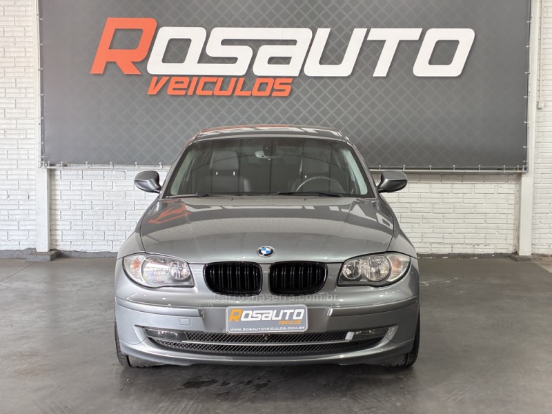 118I 2.0 TOP HATCH 16V GASOLINA 4P AUTOMÁTICO - 2011 - VENâNCIO AIRES