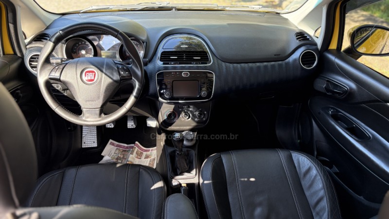 PUNTO 1.8 SPORTING 16V FLEX 4P MANUAL - 2016 - CAXIAS DO SUL