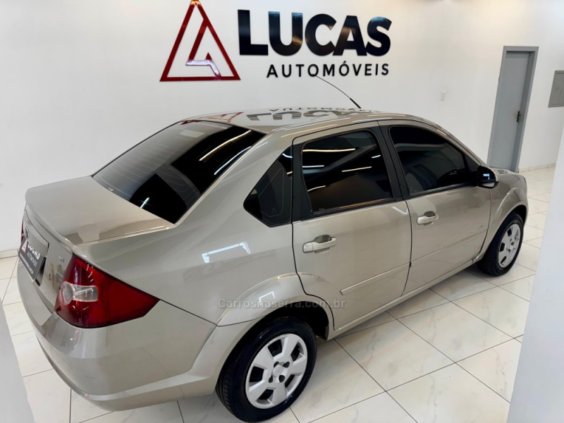 FIESTA 1.6 ROCAM SE PLUS 8V FLEX 4P MANUAL - 2009 - BOM RETIRO DO SUL