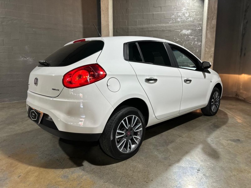 BRAVO 1.8 ESSENCE 16V FLEX 4P MANUAL - 2014 - CAXIAS DO SUL