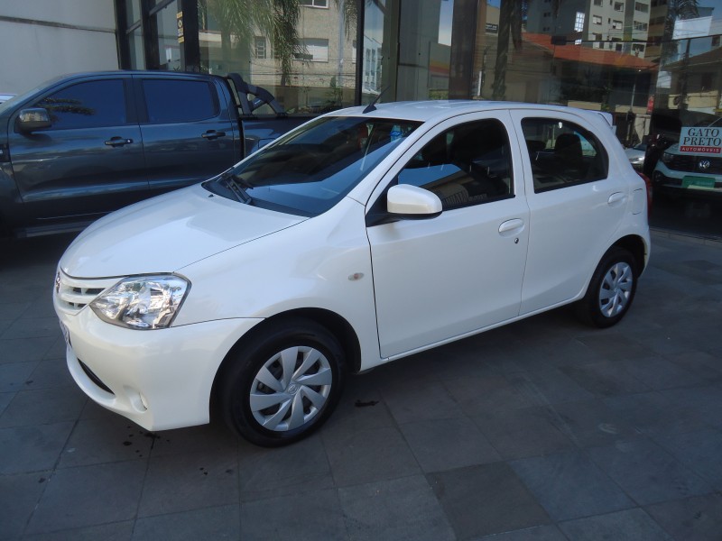 etios 1.3 x 16v flex 4p manual 2017 caxias do sul