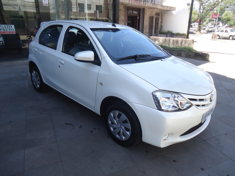 ETIOS 1.3 X 16V FLEX 4P MANUAL - 2017 - CAXIAS DO SUL