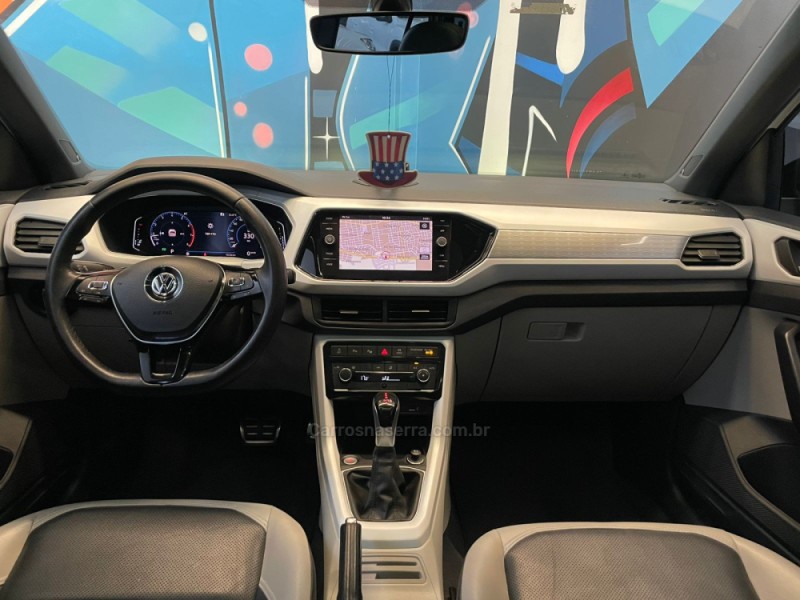 T-CROSS 1.4 HIGHLINE TSI 16V FLEX 4P AUTOMÁTICO - 2020 - NOVO HAMBURGO