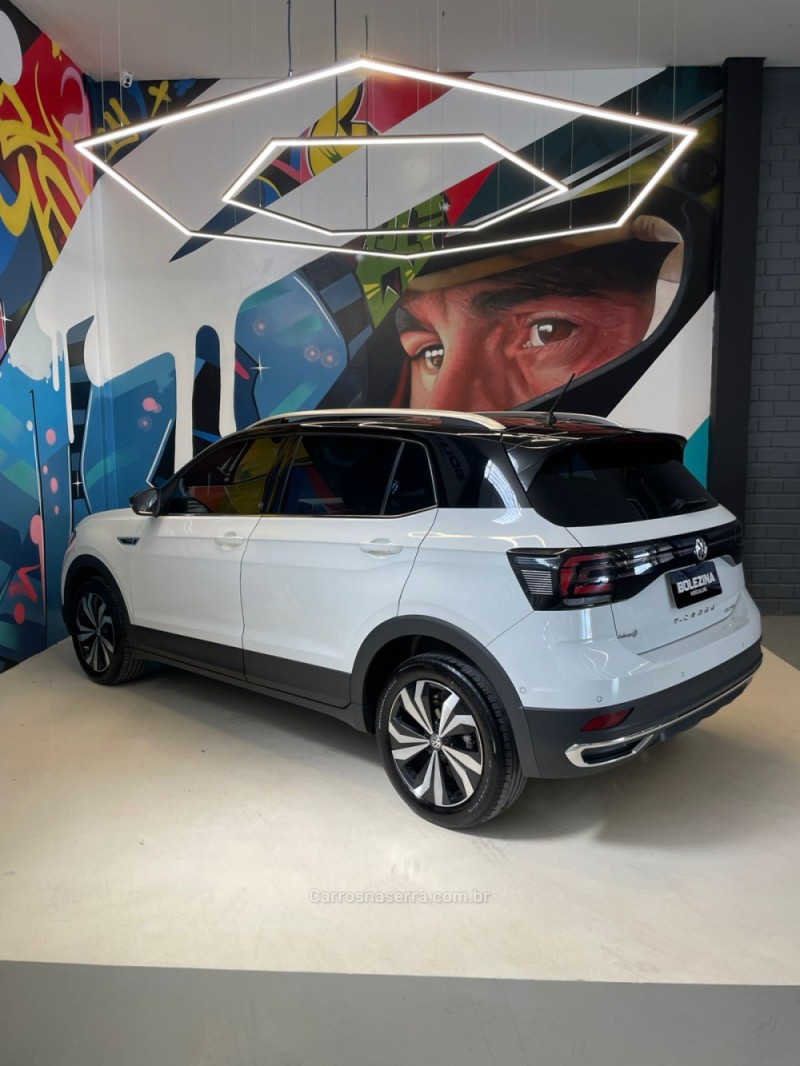 T-CROSS 1.4 HIGHLINE TSI 16V FLEX 4P AUTOMÁTICO - 2020 - NOVO HAMBURGO