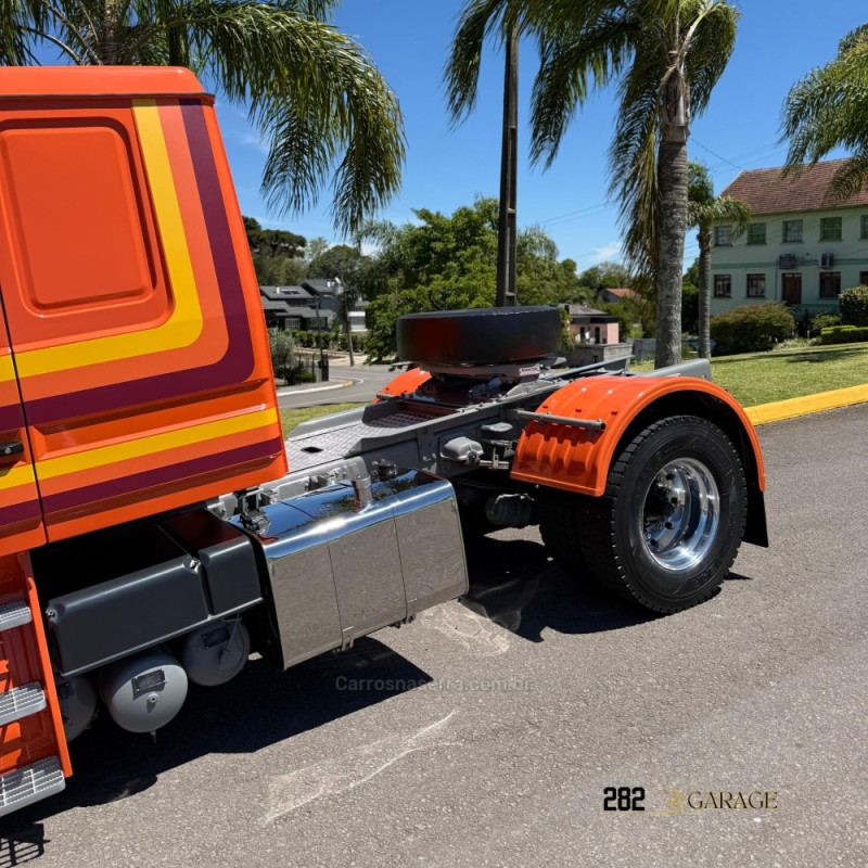 T-112 H 320 4X2 - 1984 - FARROUPILHA