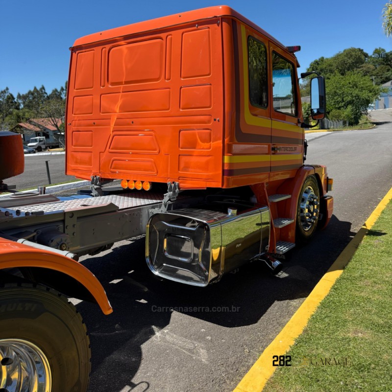 T-112 H 320 4X2 - 1984 - FARROUPILHA