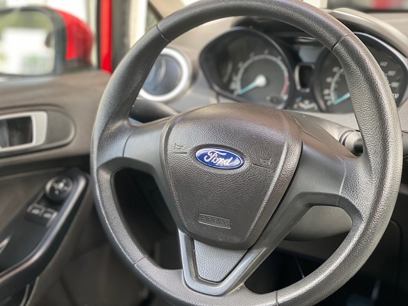 FIESTA 1.5 SE HATCH 16V FLEX 4P MANUAL - 2015 - CAXIAS DO SUL