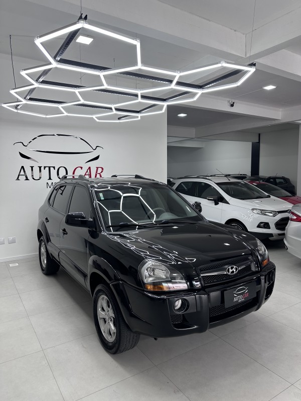 TUCSON 2.0 MPFI GLS TOP 16V 143CV 2WD FLEX 4P AUTOMÁTICO - 2015 - CAXIAS DO SUL