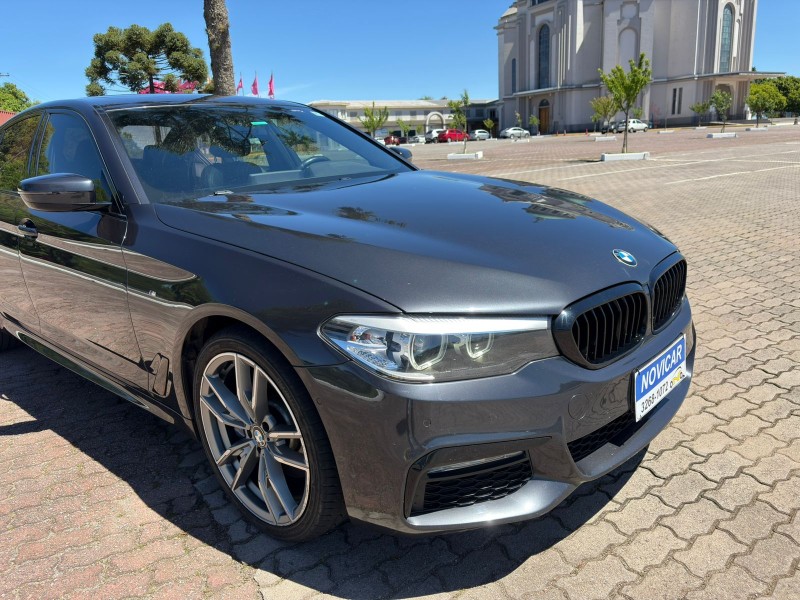 530I 2.0 M SPORT 16V TURBO GASOLINA 4P AUTOMÁTICO - 2017 - FARROUPILHA