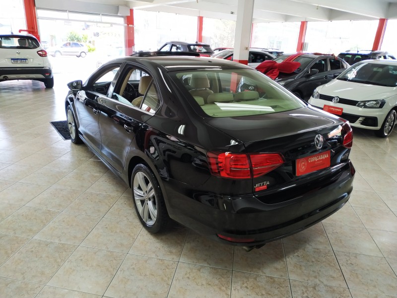JETTA 2.0 TSI HIGHLINE 211CV GASOLINA 4P DSG - 2017 - CAXIAS DO SUL