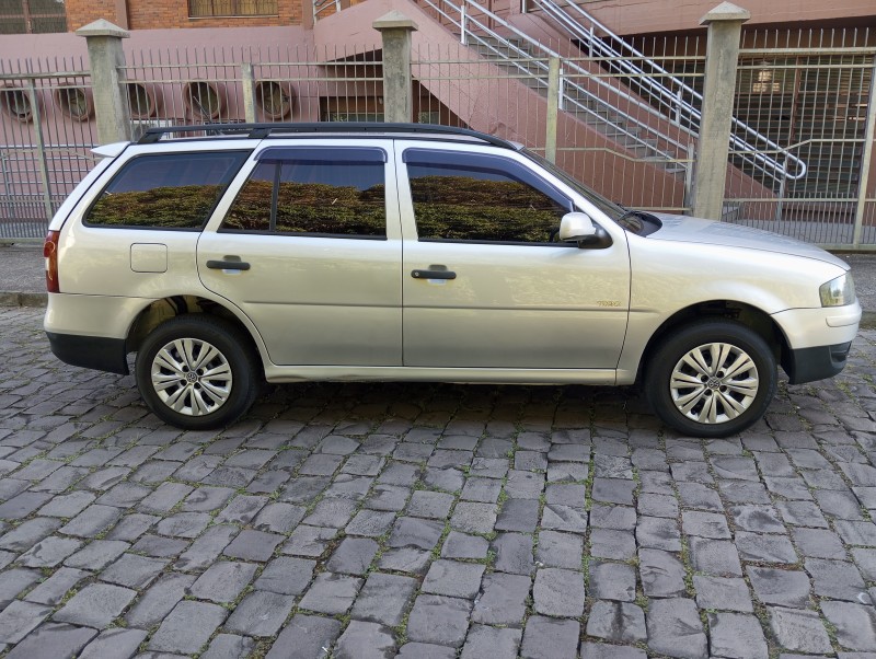 PARATI 1.6 MI PLUS 8V FLEX 4P MANUAL G.IV - 2009 - CAXIAS DO SUL