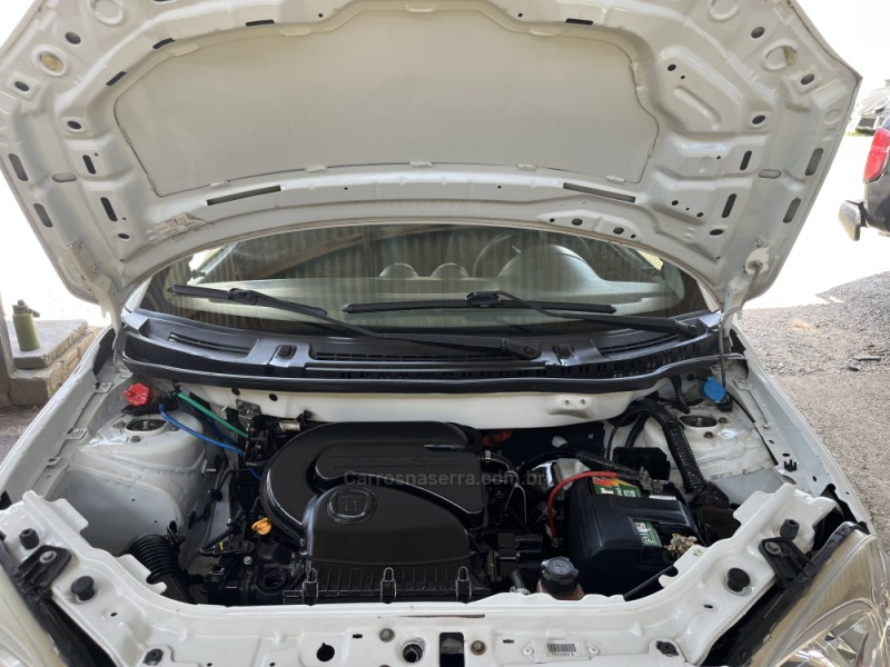 UNO 1.0 EVO VIVACE 8V FLEX 2P MANUAL - 2012 - CAXIAS DO SUL