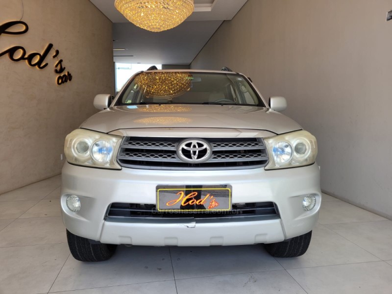 HILUX SW4 2.7 SR 4X2 16V FLEX 4P AUTOMÁTICO - 2009 - CANELA