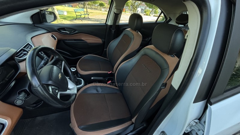 ONIX 1.4 MPFI ACTIV 8V FLEX 4P MANUAL - 2017 - BENTO GONçALVES