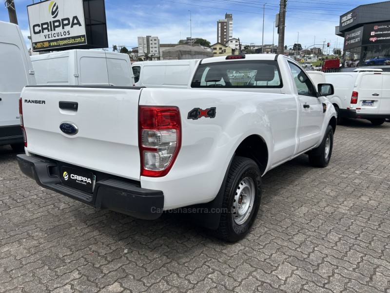 RANGER 2.2 XL 4X4 CS 16V DIESEL 2P MANUAL - 2023 - FARROUPILHA