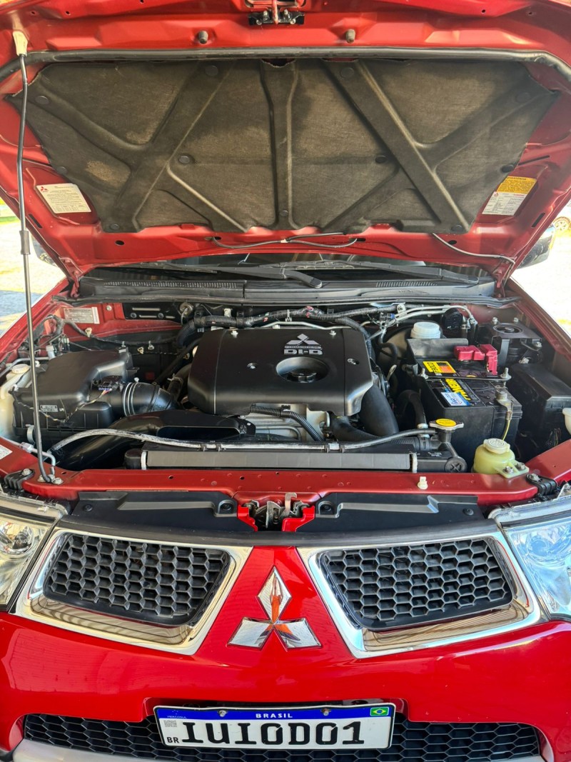 L200 TRITON 3.2 HPE 4X4 CD 16V TURBO INTERCOOLER DIESEL 4P AUTOMÁTICO - 2013 - CAXIAS DO SUL