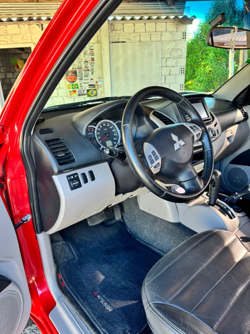 L200 TRITON 3.2 HPE 4X4 CD 16V TURBO INTERCOOLER DIESEL 4P AUTOMÁTICO - 2013 - CAXIAS DO SUL