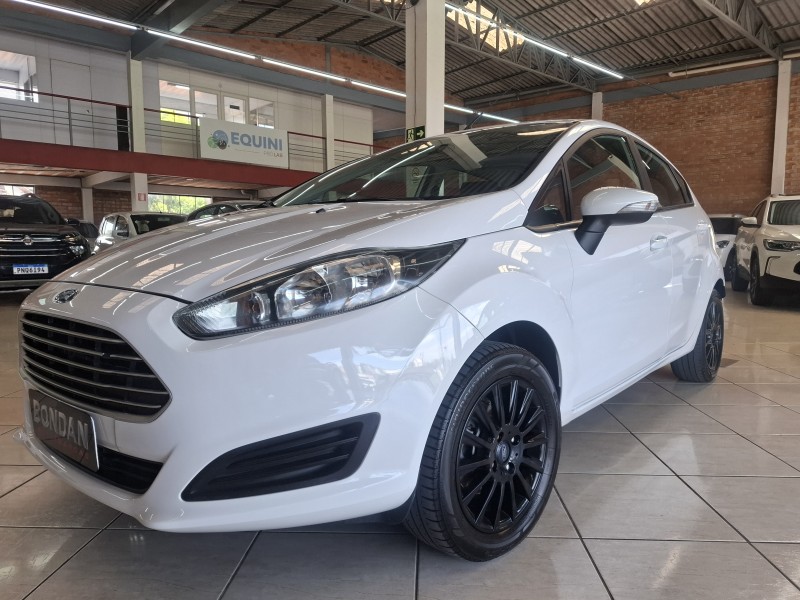 fiesta 1.6 se hatch 16v flex 4p manual 2017 farroupilha
