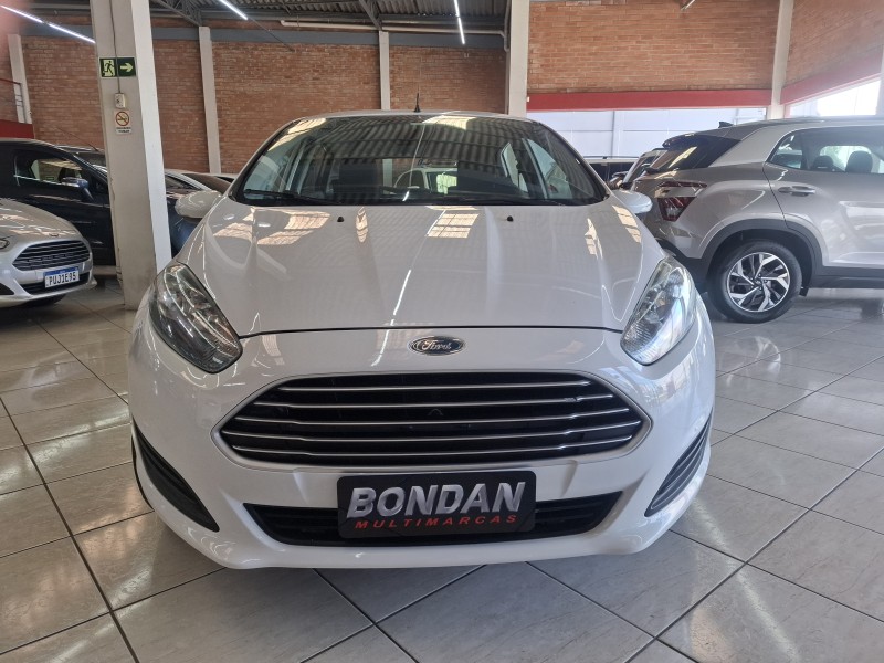 FIESTA 1.6 SE HATCH 16V FLEX 4P MANUAL - 2017 - FARROUPILHA