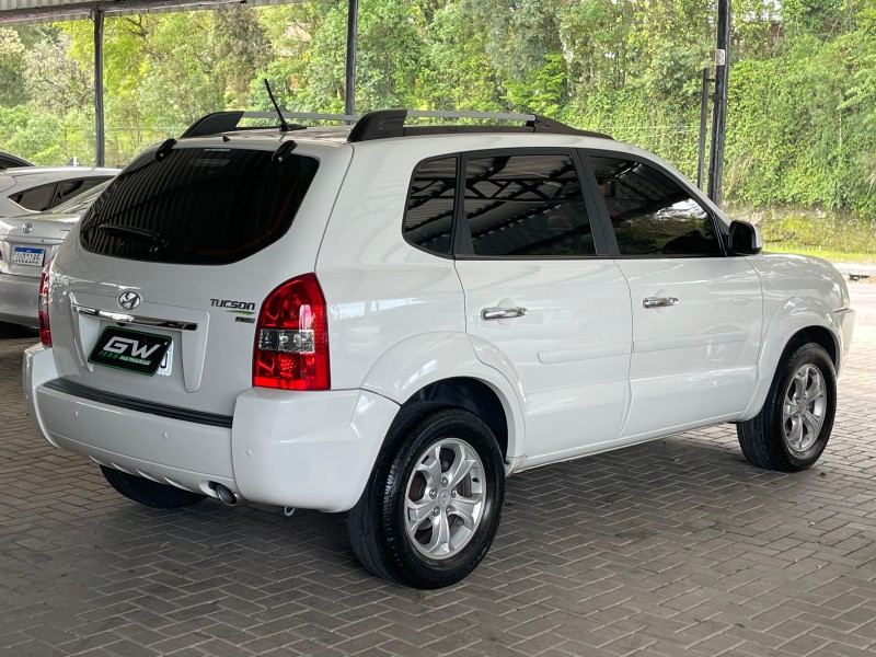 TUCSON 2.0 MPFI GLS 16V 143CV 2WD FLEX 4P AUTOMÁTICO - 2016 - CAXIAS DO SUL
