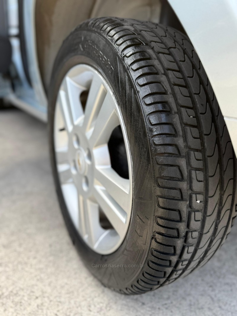 AGILE 1.4 MPFI LTZ 8V FLEX 4P MANUAL - 2012 - CAXIAS DO SUL