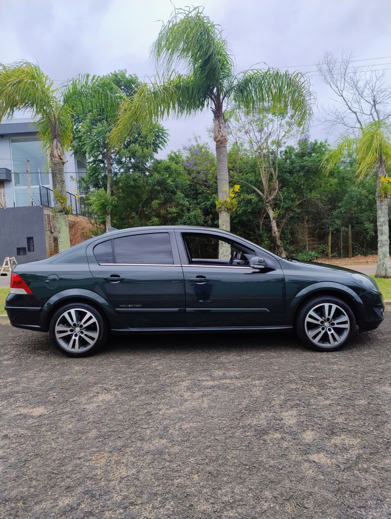 VECTRA 2.0 MPFI COLLECTION 8V FLEX 4P AUTOMÁTICO - 2011 - CAMPO BOM