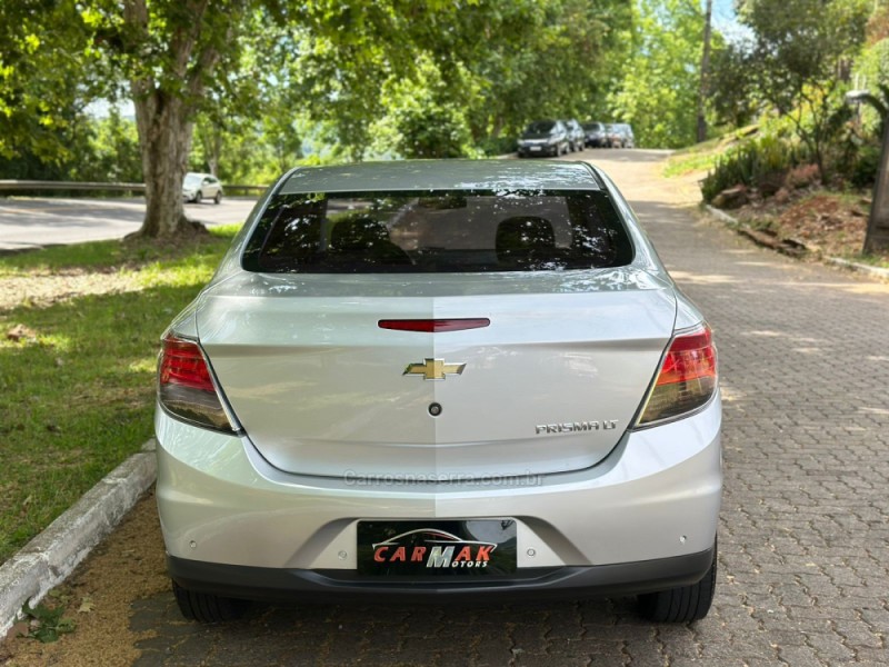 PRISMA 1.4 MPFI LT 8V FLEX 4P MANUAL - 2013 - DOIS IRMãOS