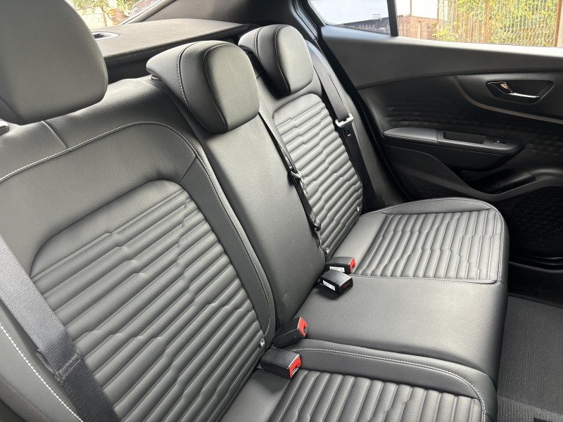FASTBACK 1.3 LIMITED EDITION 270 TURBO FLEX 4P AUTOMÁTICO - 2023 - FARROUPILHA