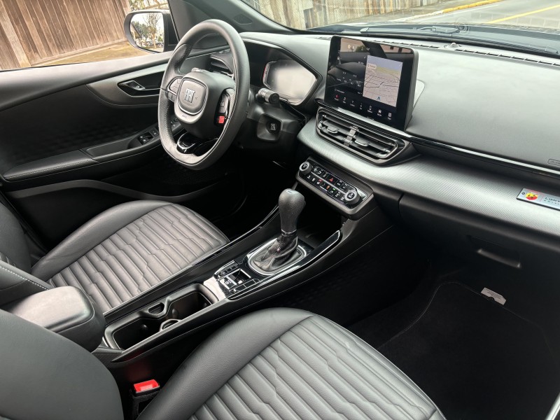 FASTBACK 1.3 LIMITED EDITION 270 TURBO FLEX 4P AUTOMÁTICO - 2023 - FARROUPILHA