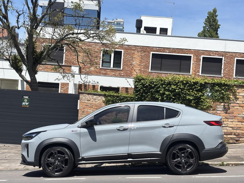 FASTBACK 1.3 LIMITED EDITION 270 TURBO FLEX 4P AUTOMÁTICO - 2023 - FARROUPILHA