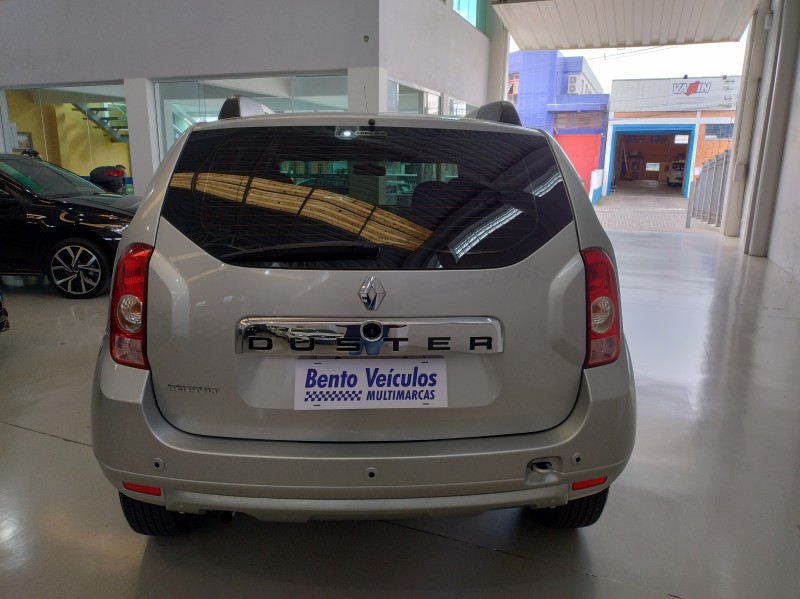 DUSTER 1.6 DYNAMIQUE 4X2 16V FLEX 4P MANUAL - 2013 - BENTO GONçALVES