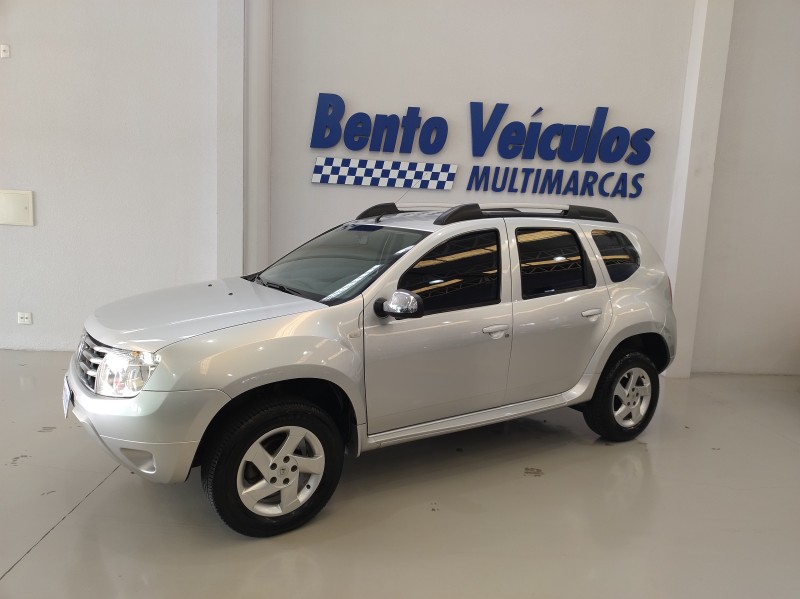 DUSTER 1.6 DYNAMIQUE 4X2 16V FLEX 4P MANUAL - 2013 - BENTO GONçALVES