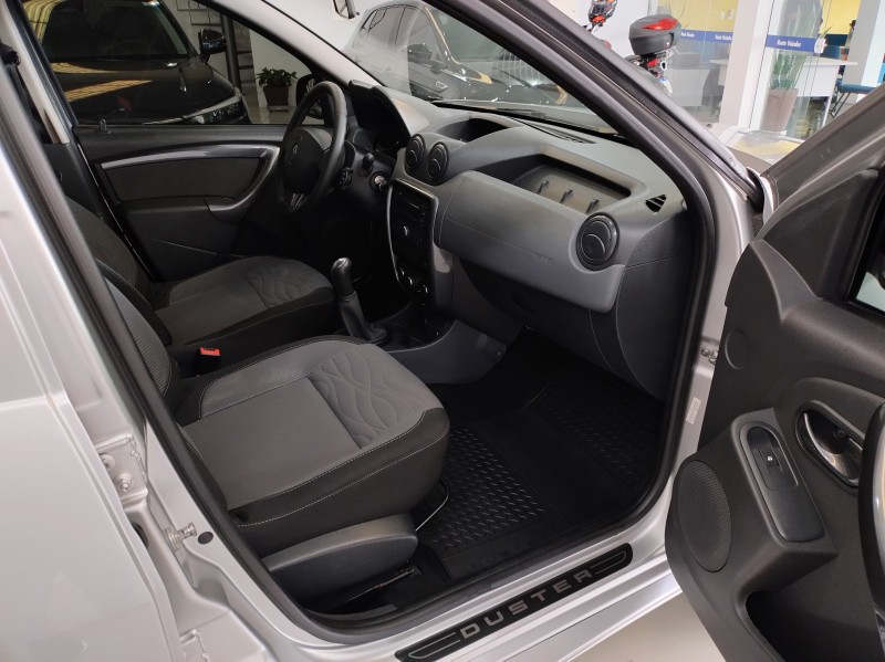 DUSTER 1.6 DYNAMIQUE 4X2 16V FLEX 4P MANUAL - 2013 - BENTO GONçALVES