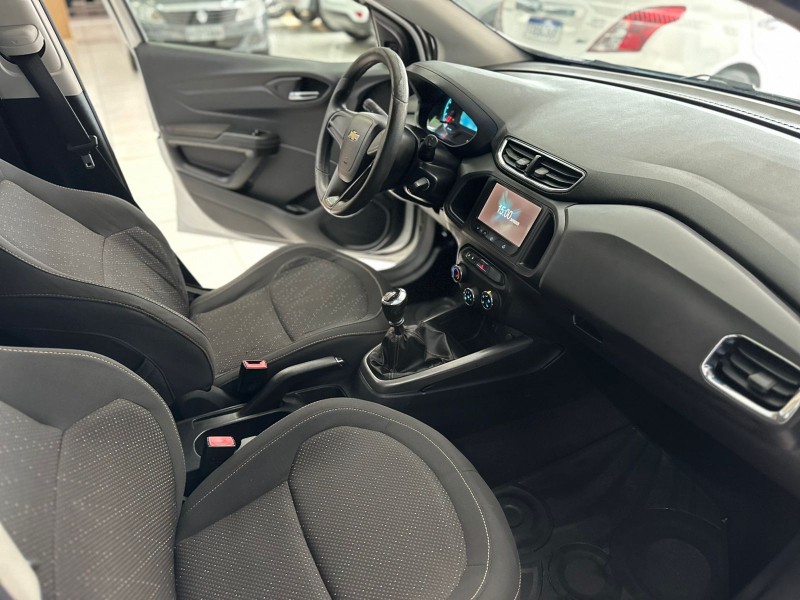 ONIX 1.0 MPFI LT 8V FLEX 4P MANUAL - 2013 - CAXIAS DO SUL