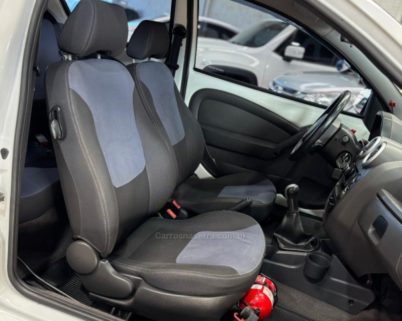 KA 1.0 MPI CLASS 8V FLEX 2P MANUAL - 2013 - VACARIA