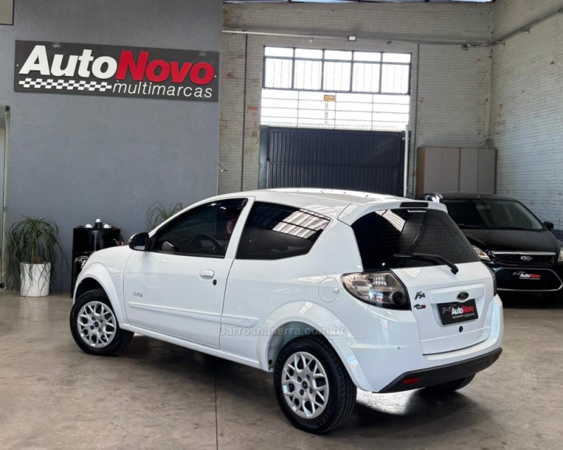 KA 1.0 MPI CLASS 8V FLEX 2P MANUAL - 2013 - VACARIA