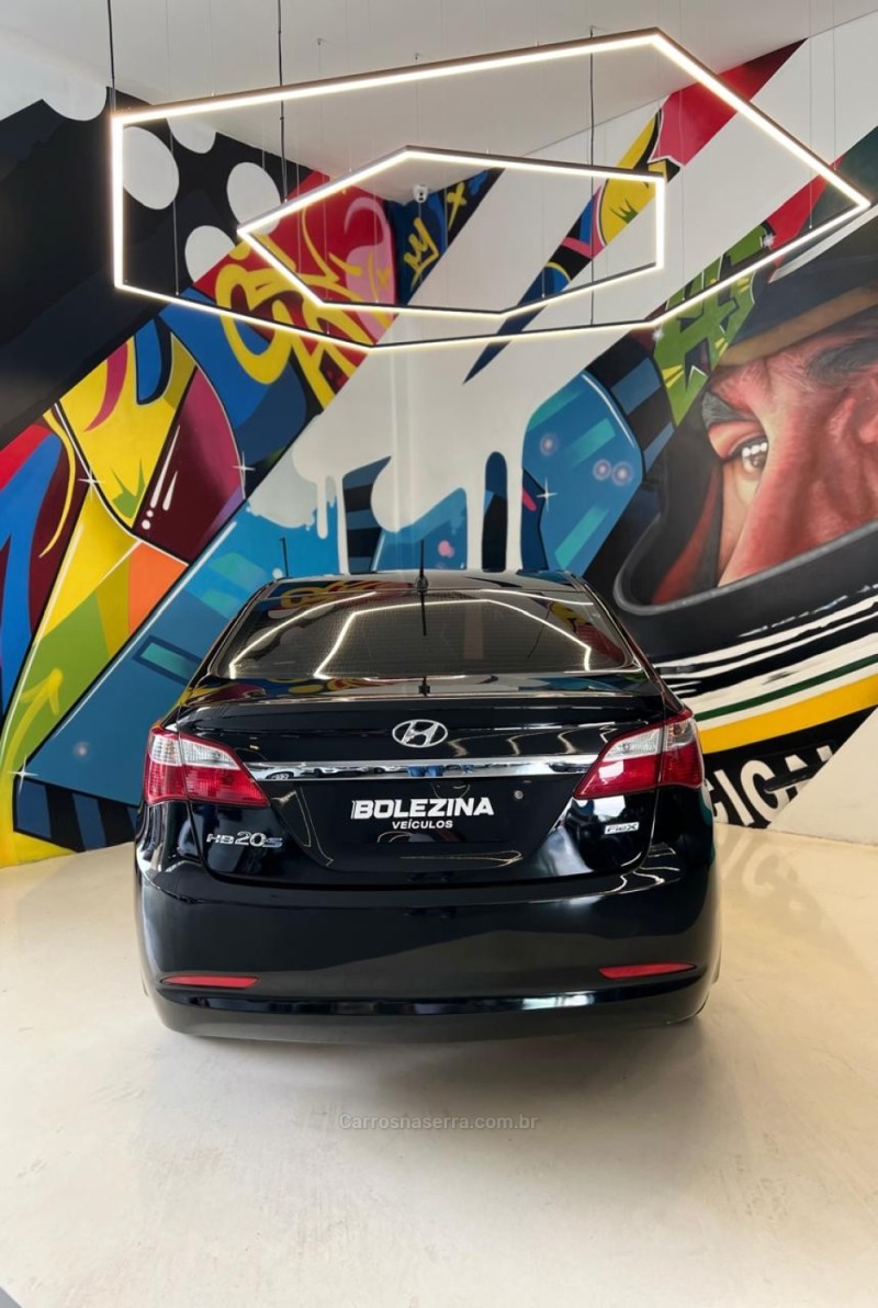 HB20 1.0 COMFORT PLUS 12V FLEX 4P MANUAL - 2014 - NOVO HAMBURGO