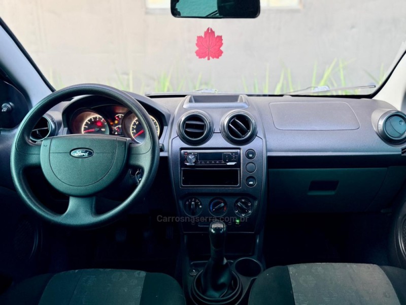 FIESTA 1.0 SE 8V FLEX 4P MANUAL - 2011 - TORRES