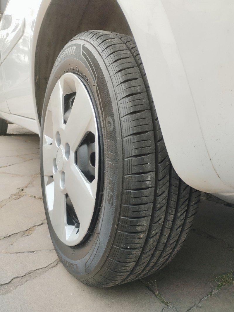 CORSA 1.4 MPFI PREMIUM SEDAN 8V FLEX 4P MANUAL - 2010 - CAXIAS DO SUL