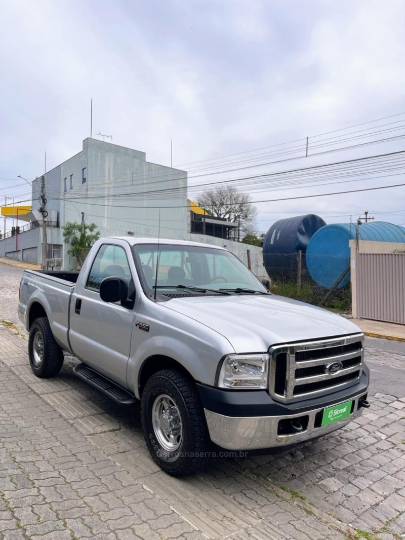 F-250 4.2 XL 4X2 CS TURBO INTERCOOLER DIESEL 2P MANUAL - 2000 - BENTO GONçALVES