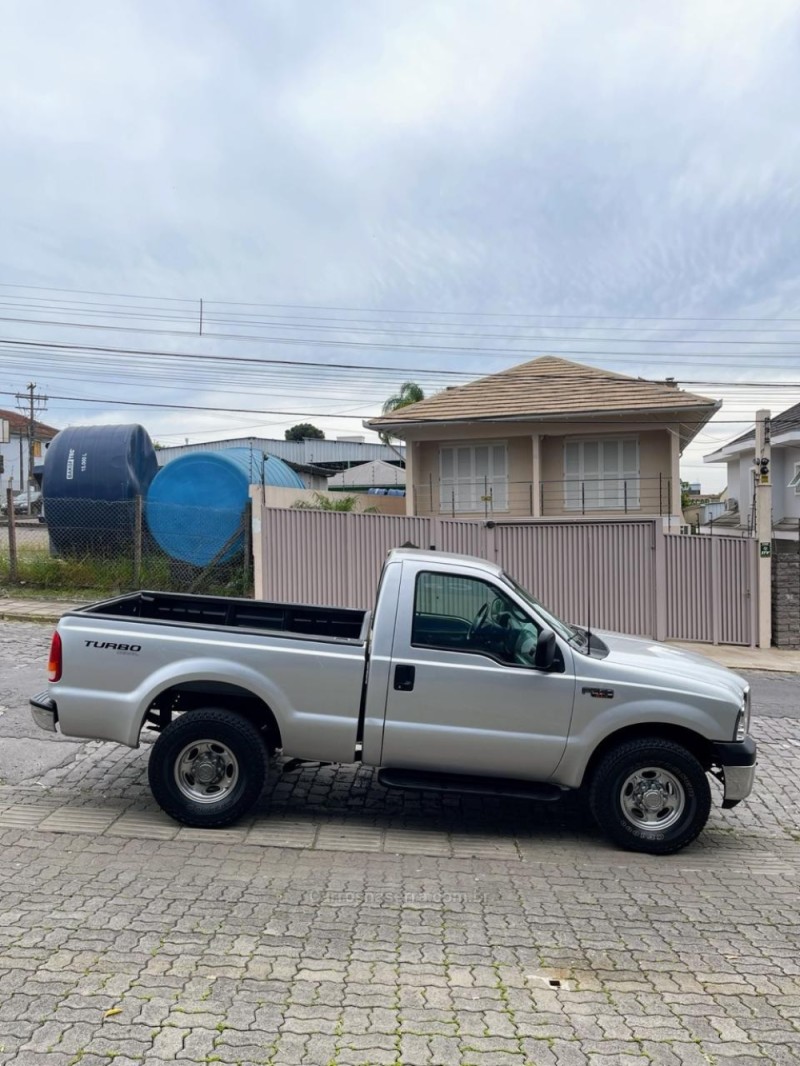 F-250 4.2 XL 4X2 CS TURBO INTERCOOLER DIESEL 2P MANUAL - 2000 - BENTO GONçALVES