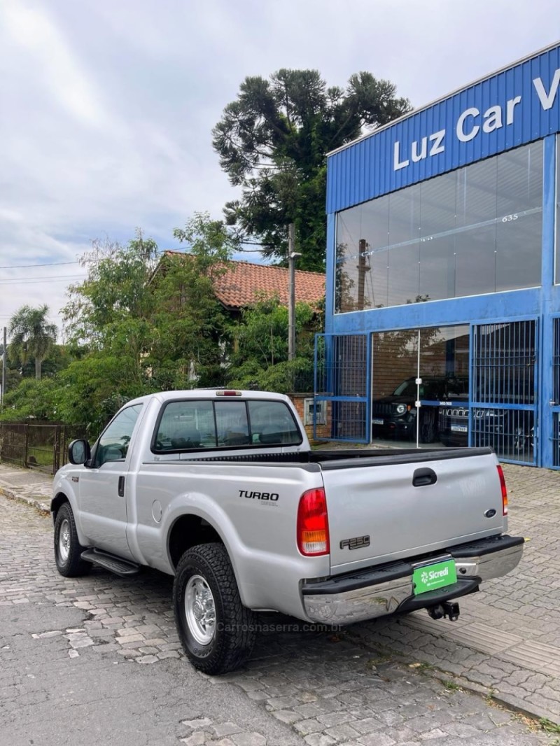 F-250 4.2 XL 4X2 CS TURBO INTERCOOLER DIESEL 2P MANUAL - 2000 - BENTO GONçALVES