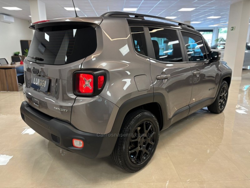 RENEGADE 1.8 16V NIGHT EAGLE 4X2 FLEX 4P AUTOMÁTICO - 2021 - CARLOS BARBOSA