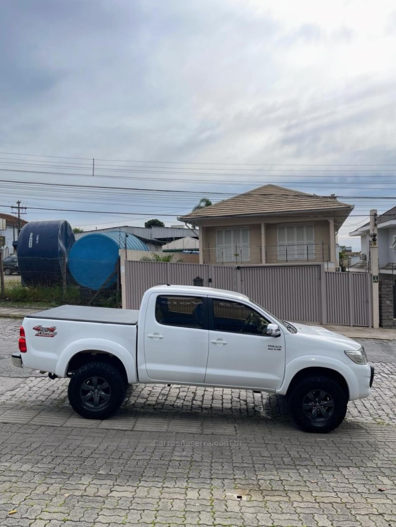 HILUX 3.0 SRV 4X4 CD 16V TURBO INTERCOOLER DIESEL 4P AUTOMÁTICO - 2013 - BENTO GONçALVES