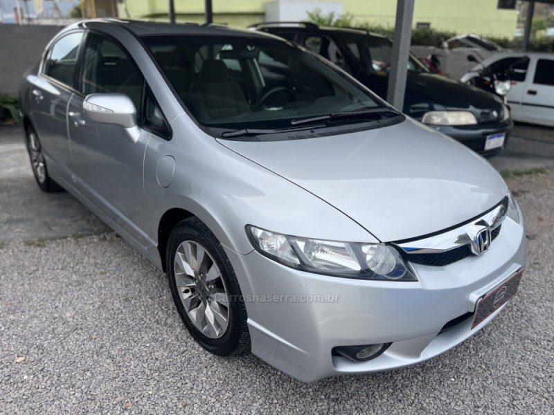 CIVIC 1.8 LXL 16V FLEX 4P MANUAL