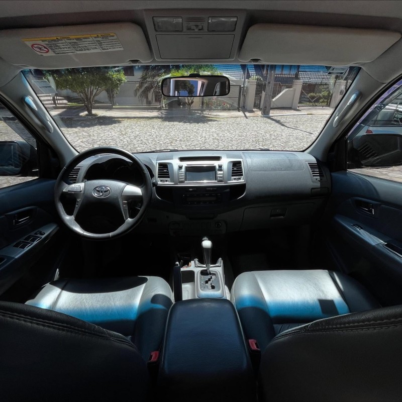 HILUX 3.0 SRV 4X4 CD 16V TURBO INTERCOOLER DIESEL 4P AUTOMÁTICO - 2013 - NOVA PETRóPOLIS