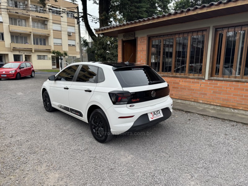 POLO 1.0 MPI ROCK IN RIO 12V FLEX 4P MANUAL - 2025 - GARIBALDI